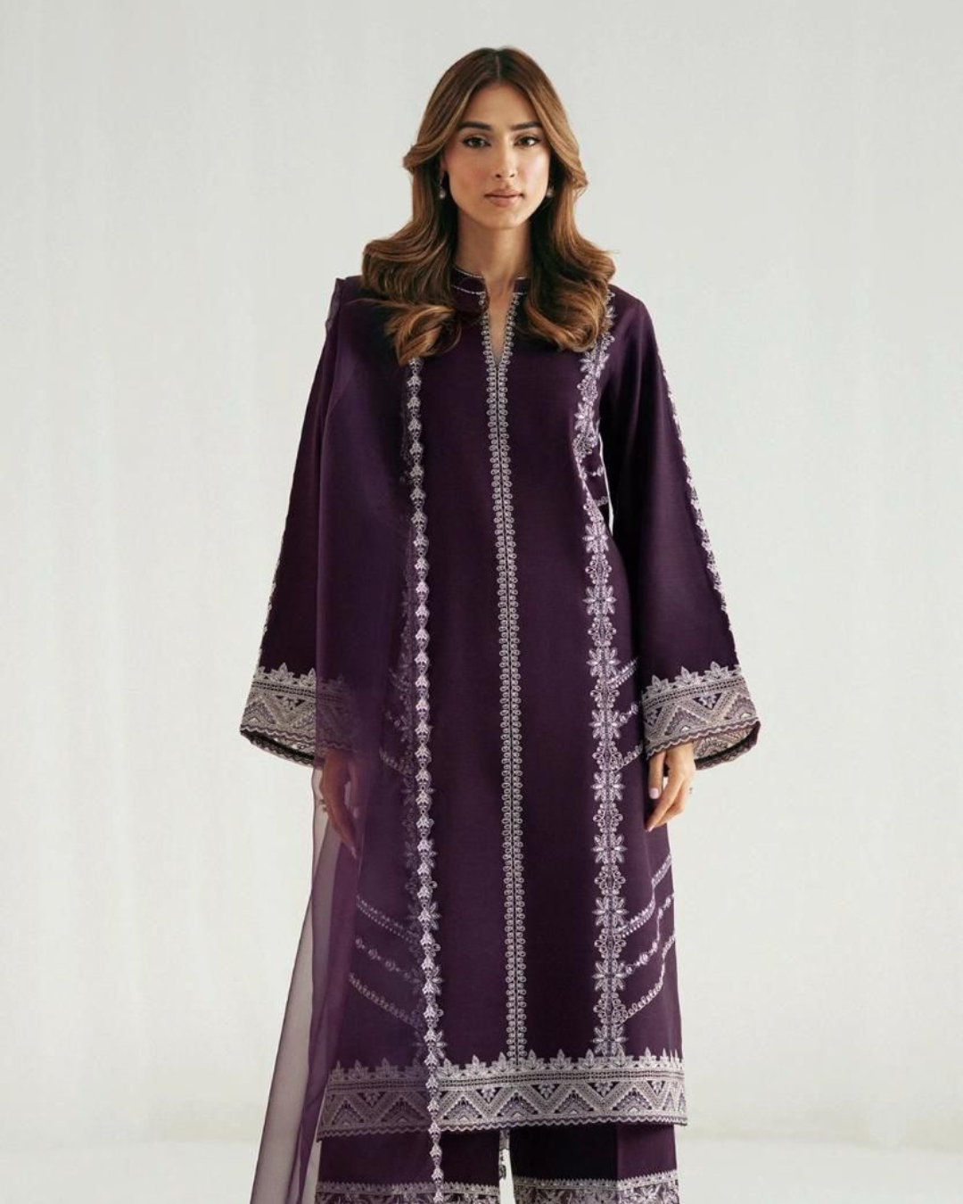 Unstitched Chiffon 3-Piece Suit with Embroidered Daman & Organza Cuff