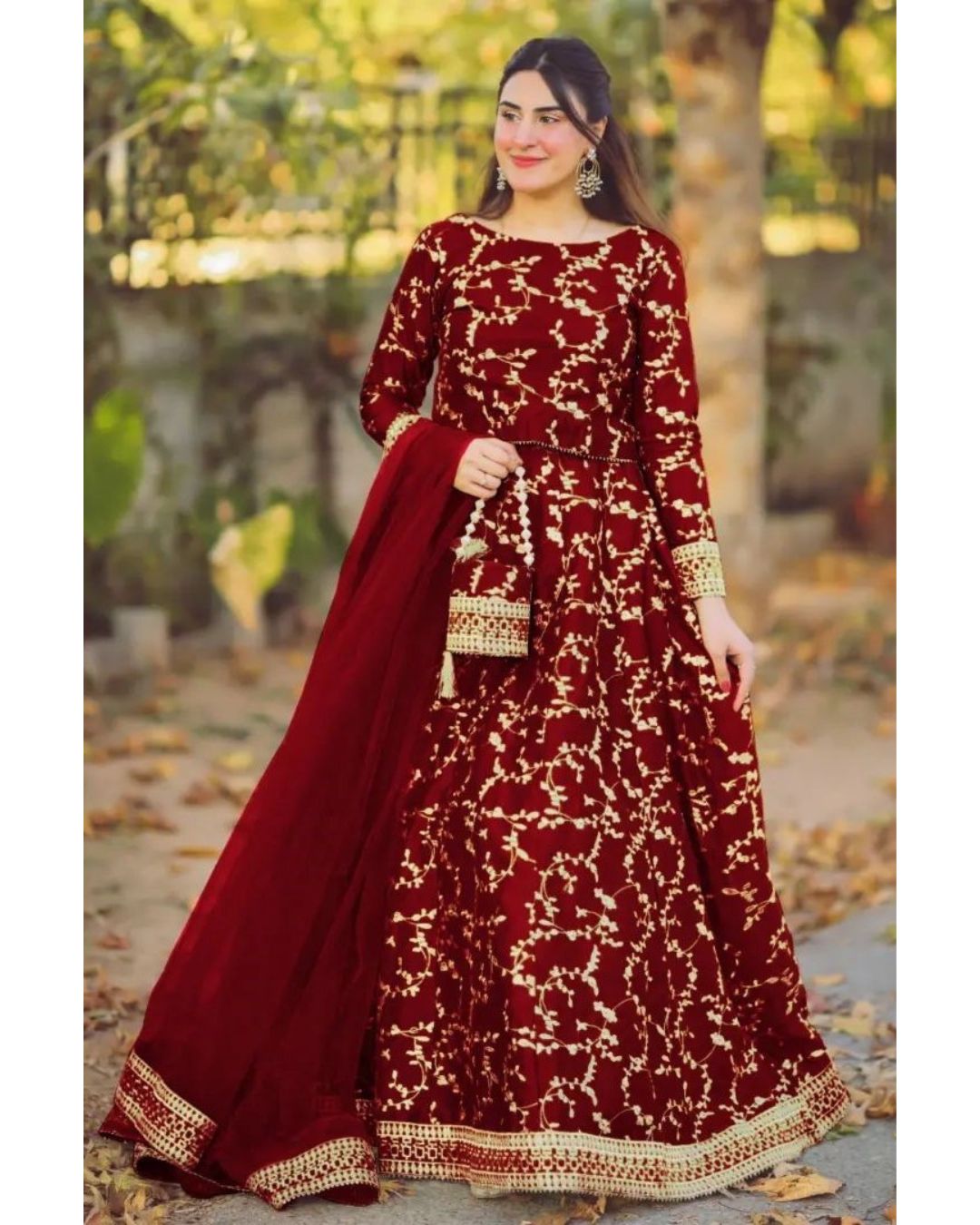 Embroidered Top & Flare Skirt Set with Dupatta & Potli (4PC)