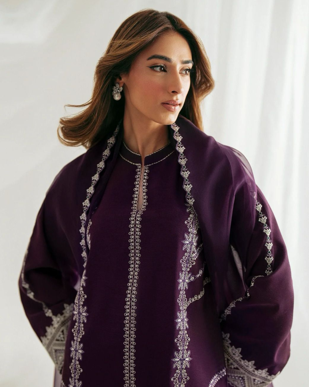 Unstitched Chiffon 3-Piece Suit with Embroidered Daman & Organza Cuff